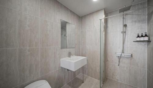 Twin Room with Sea View