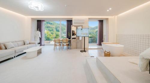 One-Bedroom House 3