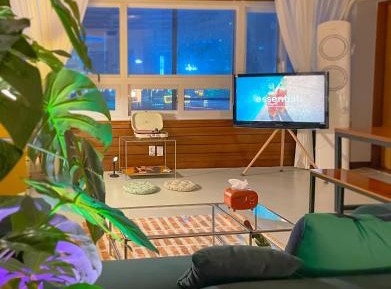 Three-Bedroom Deluxe Apartment