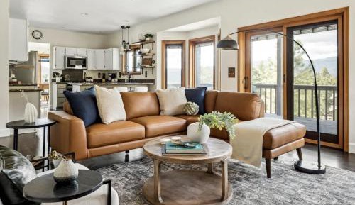 Three-Bedroom Vacation Home 