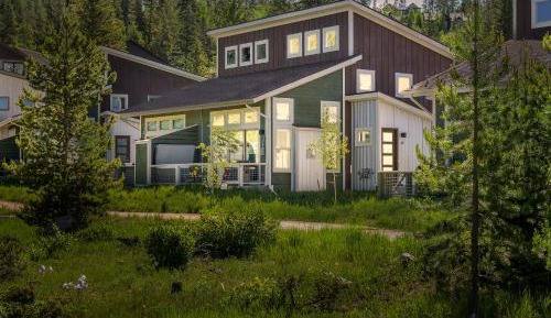 Two-Bedroom Townhouse