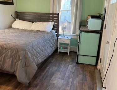 Double Room with Private Bathroom