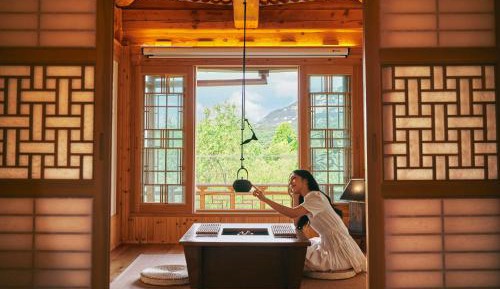 Quadruple Room with Mountain View