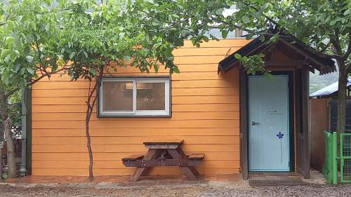 One-Bedroom House