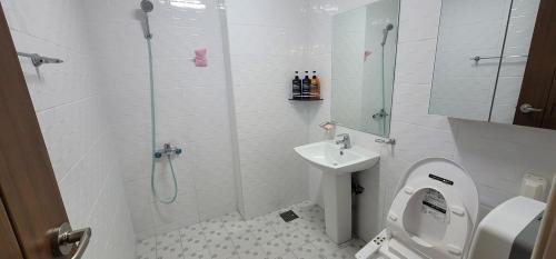 Double or Twin Room with Sea View