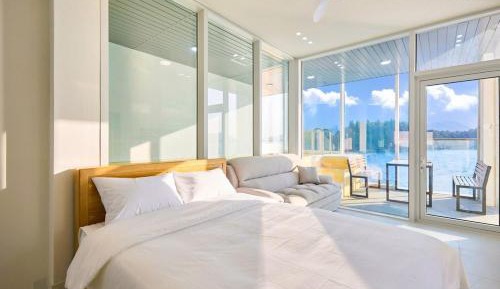 Double or Twin Room with Sea View