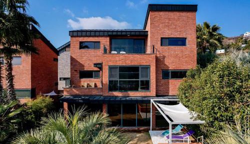 Four-Bedroom Vacation Home