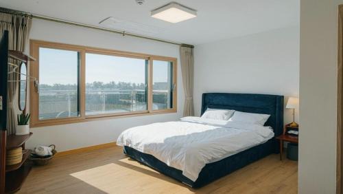 Penthouse Apartment