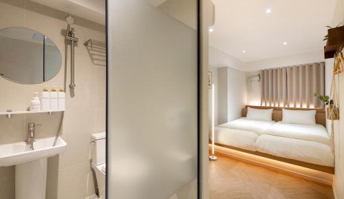 Standard Twin Room