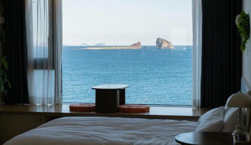 Double Room with Balcony and Sea View - Aucalme