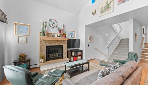 Three-Bedroom Townhouse