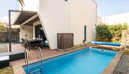 One-Bedroom Villa