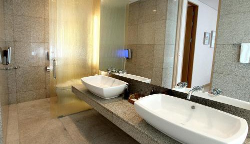 Grand Presidential Suite