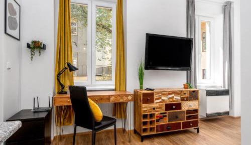 One-Bedroom Apartment - Non-Smoking