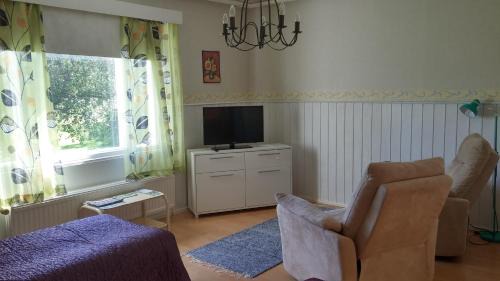 Apartment with Garden View