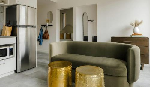Two-Bedroom Deluxe Apartment