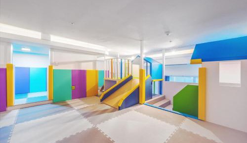 Studio 2