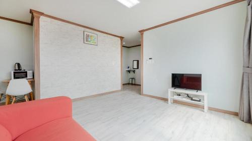 Studio 1