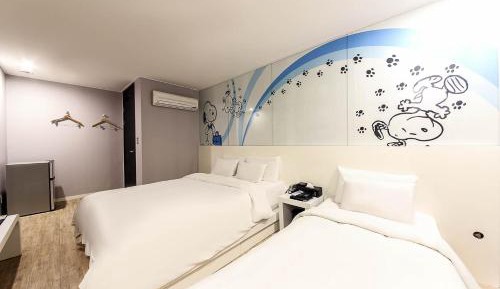 Deluxe Twin Room
