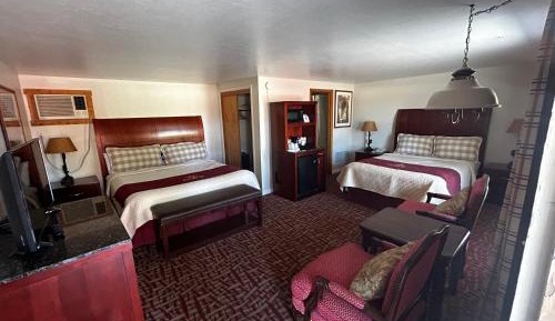Standard Room with King and Queen Bed 