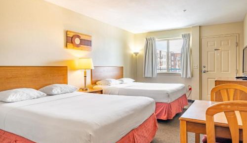 Double Room with Mountain View