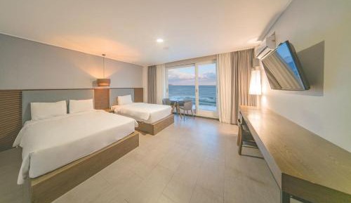 Family Twin Room