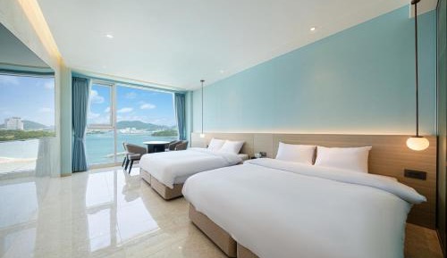 Young Suite