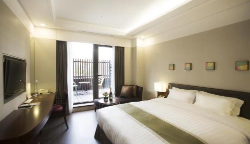 Standard Double Room with Terrace