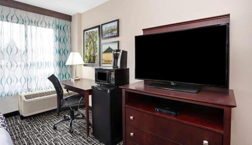 Executive King Room - Non-Smoking