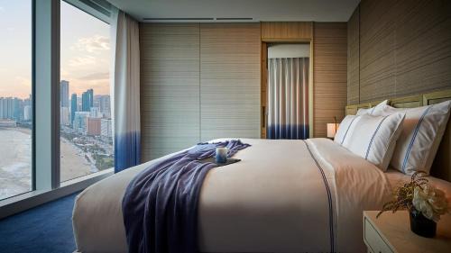 Premier Suite Double Room with Ocean View