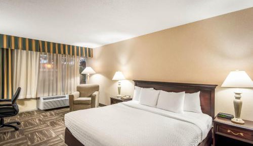 King Room - Accessible/Non-Smoking