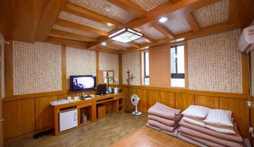 Korean-Style Double Room