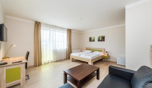 Deluxe Double Room with Bath