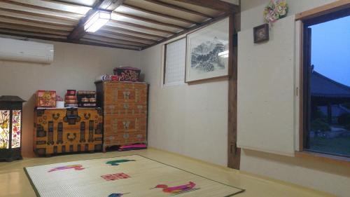 Studio with Garden View