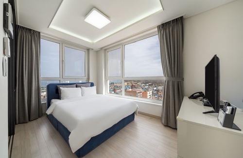 Sokcho Hotel | The Mark Sokcho Residence