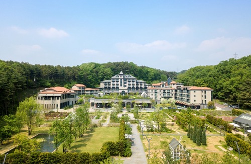 Icheon Hotel | Eden Paradise