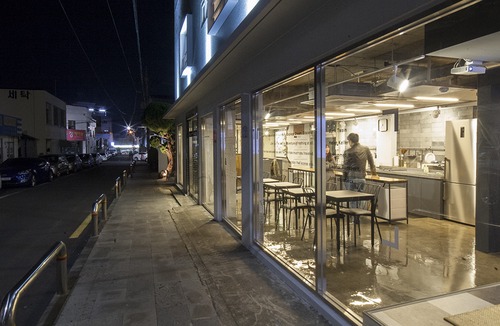 Seogwipo City Hotel | Mido Hostel