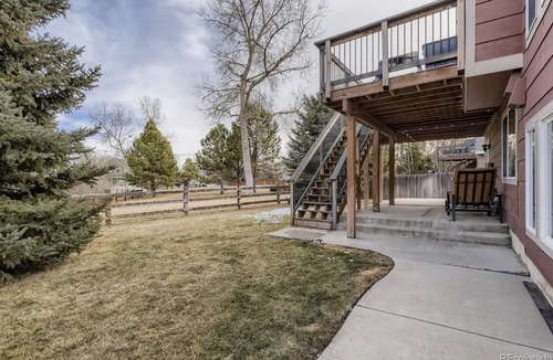 Stonegate House | Huge basement 1 bedroom 1 bathroom with private small kitchen.Selft entry