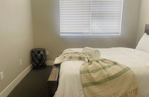 Northfield House | Brand New Luxury Rooftop In Stapleton/Centralpark