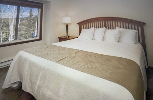 Pagosa Springs Resort | Relax 1-bedroom resort has Fireplace charming Pagosa Springs, fireplace 12/23/26