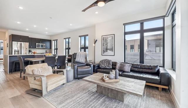 River West 536: Silverthorne Condo - New Listing - Private Hot Tub