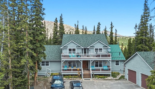 Summit County Escape | Private Hot Tub+ Deck